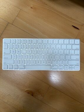 Apple Magic Keyboard
